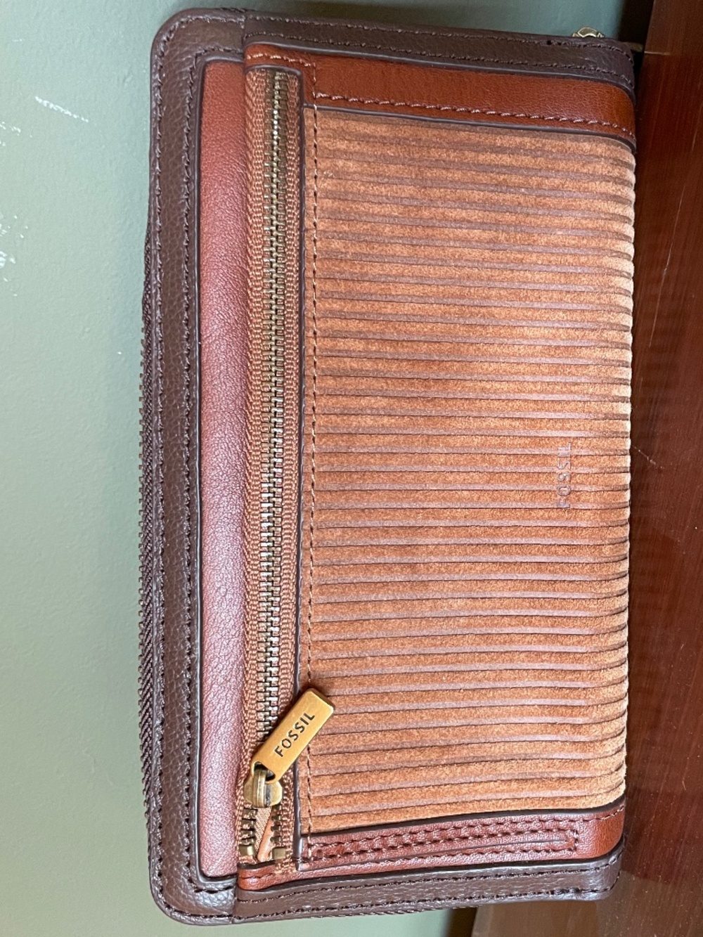 Fossil Red-Brown Corduroy Wallet